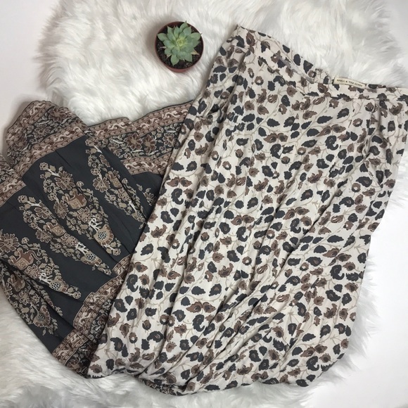 Spell Delirium 🐘 Maxi Skirt in Cream - Picture 6 of 8